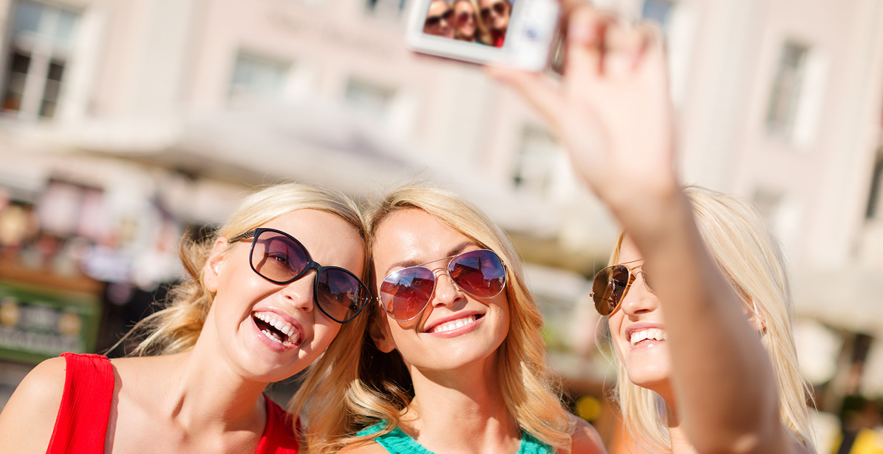 Hen Weekends in Prague image