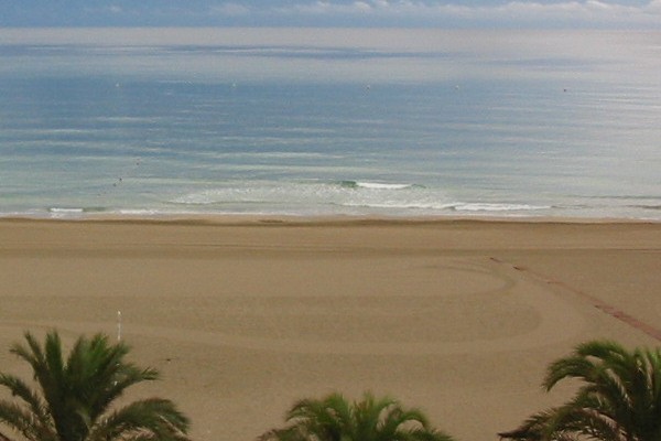 Playa San Juan Cheap holidays with PurpleTravel 