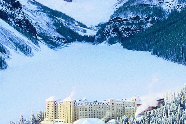 Lake Louise Cheap holidays with PurpleTravel 