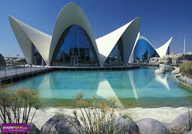 Valencia Cheap holidays with PurpleTravel