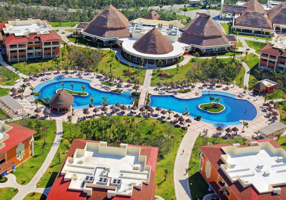 Aerial View - Cancun Oasis photo