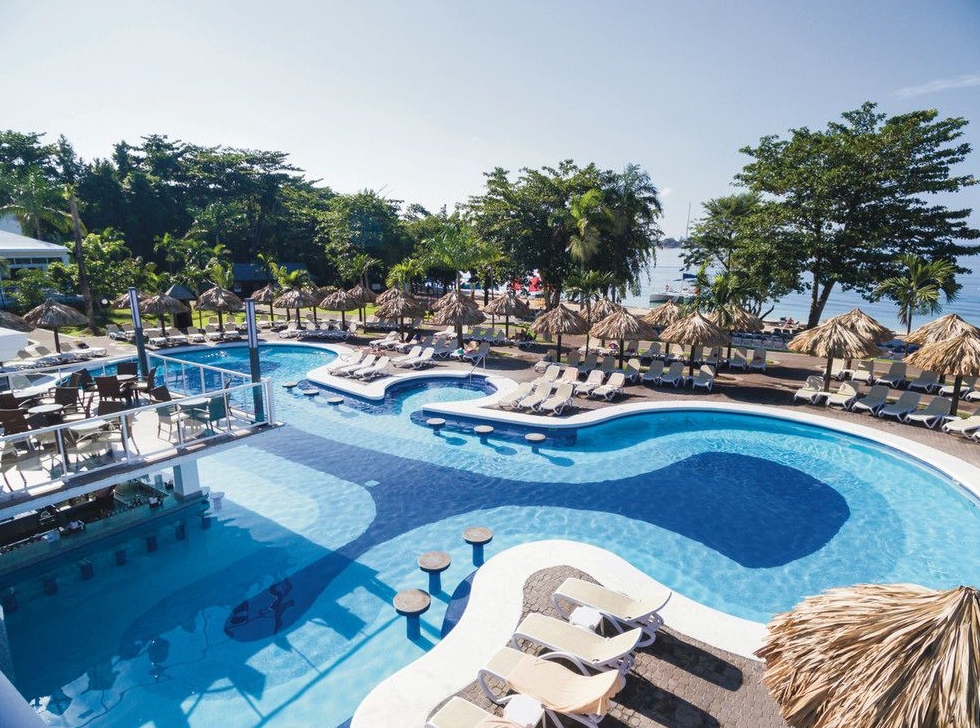 Clubhotel Riu Negril Jamaica Purple Travel