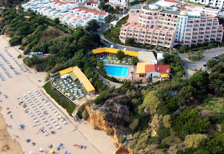 Monica Isabel Beach Club, Algarve | Purple Travel
