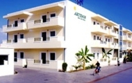 Artemis Hotel Aparments