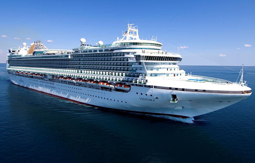 Sailing cruise Sailing cruise