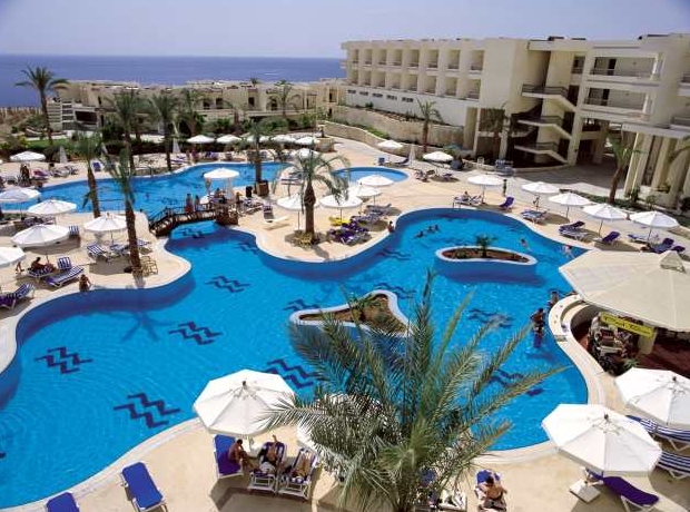 Panoramic view of the fantastic outdoor swimming pool