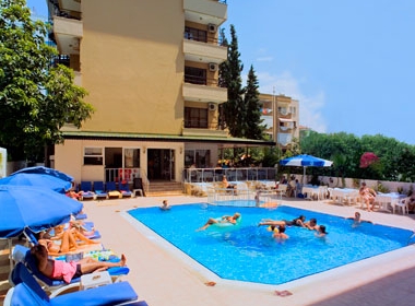 Fantastic outdoor swimming pool