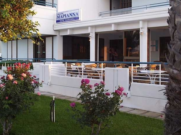 Main entrance of Marianna Hotel