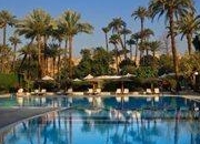 Amazing outdoor swimming pool