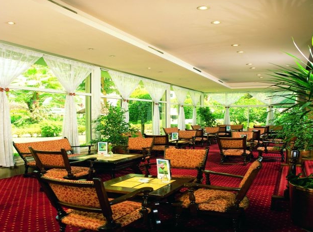 Restaurant that serves delicious dishes