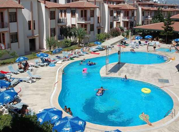 Amazing outdoor swimming pool