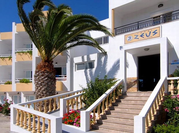 Zeus Hotel main entrance